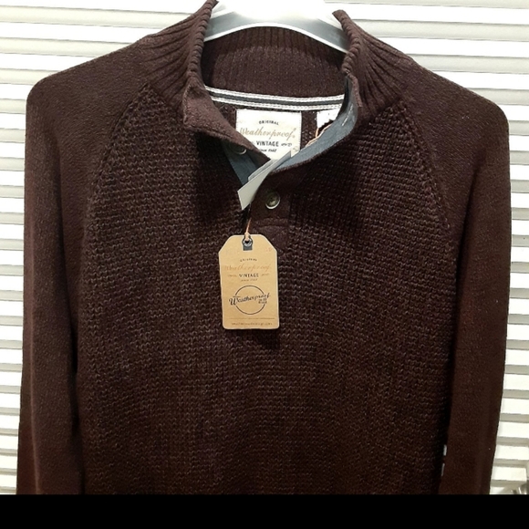 Vintage weatherproof pullover sweater. Size Large - Picture 8 of 9